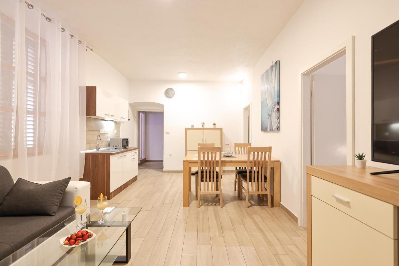 Old Town Donatello Apartment Zadar Eksteriør bilde